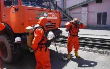 Спасатели Приморского центра «ЭКОСПАС» готовятся к проведению разведки условной зоны ЧС